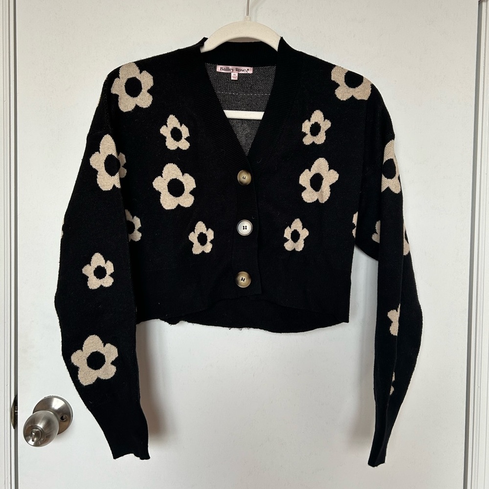 Bailey Rose Cropped Daisy Knit Sweater size xs